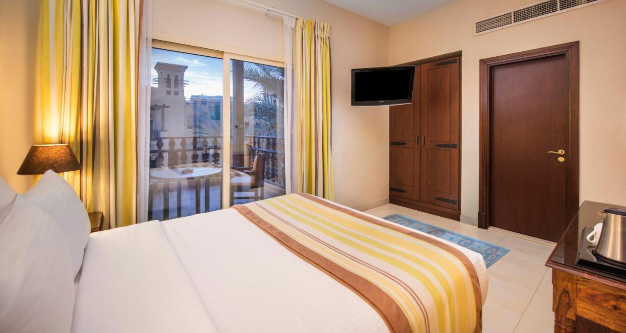 Standard Room,1304374261:JPEG